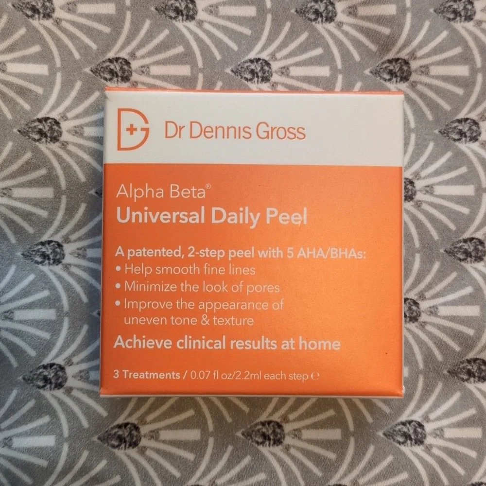 Dr. Dennis Gross Skincare Sephora Beauty Insider Set - Picture 2 of 5